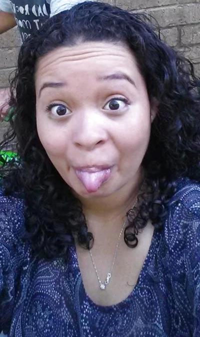 18P Sexy innocent wife 