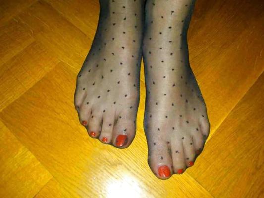 25P Nylon Feet 2