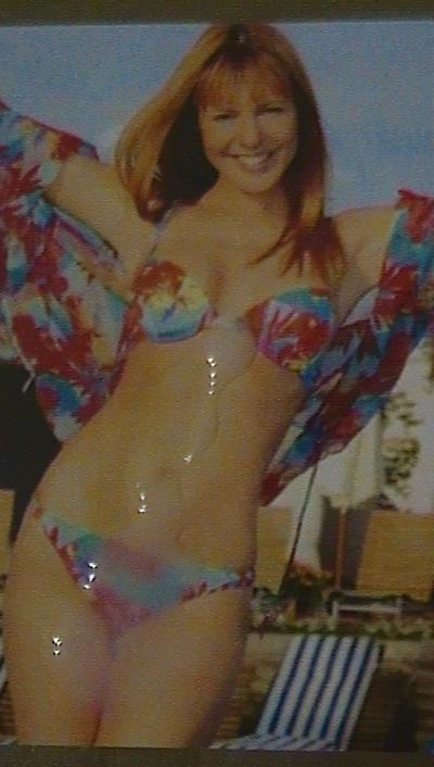 25P 過去 4 の画像に射精