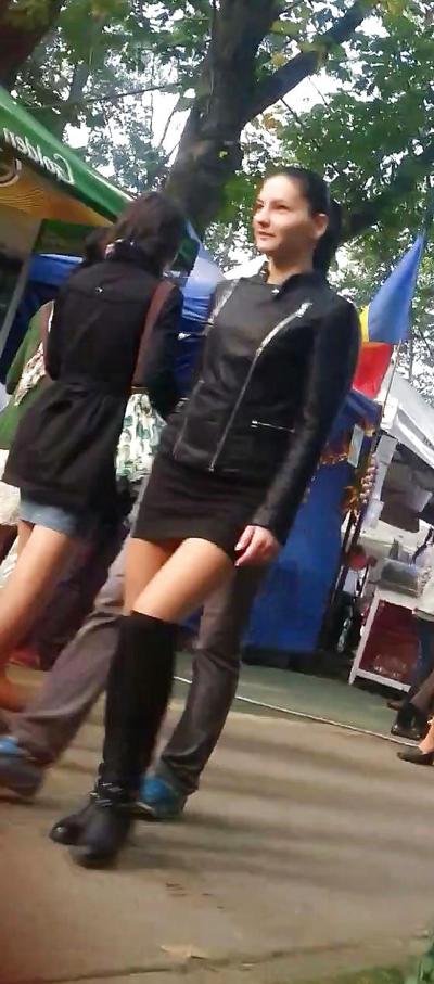25P Spy sexy teens skirt and feet romanian