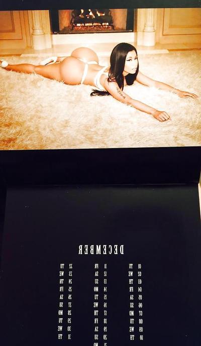 13P CALENDRIER NICKI MINAJ 2015