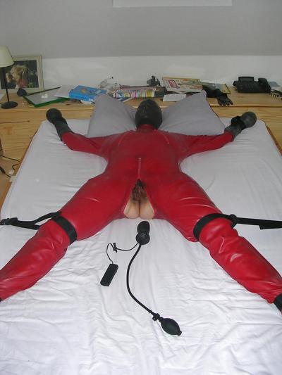 4P Playing in Latex