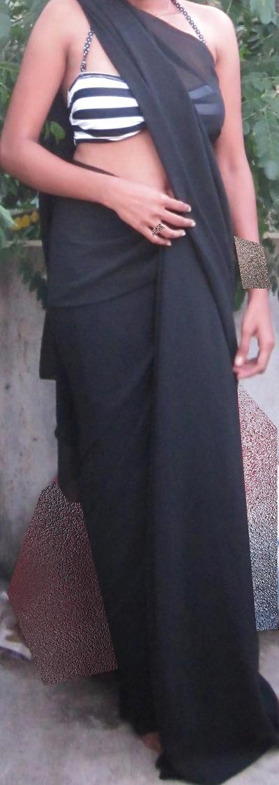 25P Desi Showing Assets 29