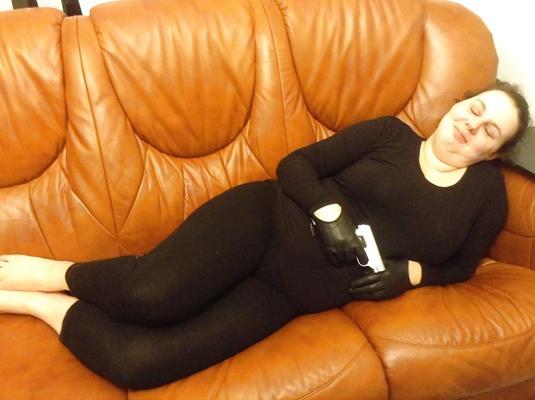 9P Dangerous mistress glove smother