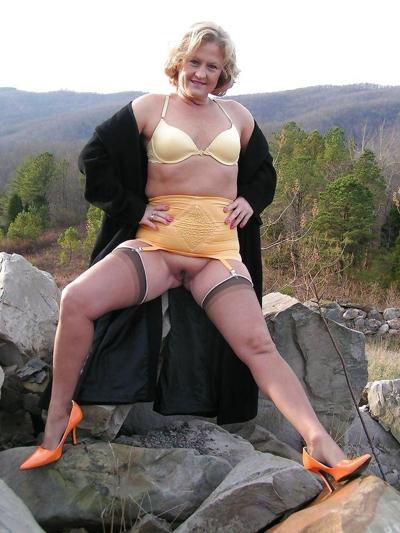 15P Nudes in public No. 7 - N. C. 