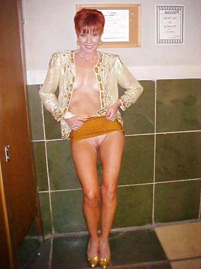 25P Only the best amateur mature ladies.75