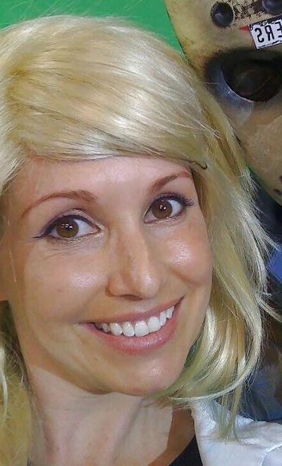 25P Beleza natural de Kari Byron.