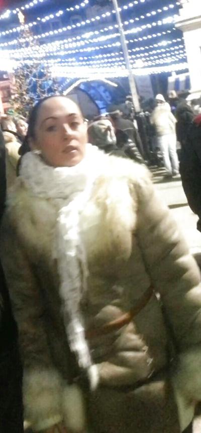 16P Spy festival christmas sexy women romanian