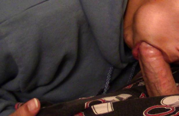 12P Xmas Blowjob