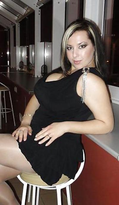 17P 巨乳ロシア人女性 2046