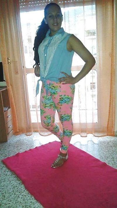 5P #selfie NOT my sister salma