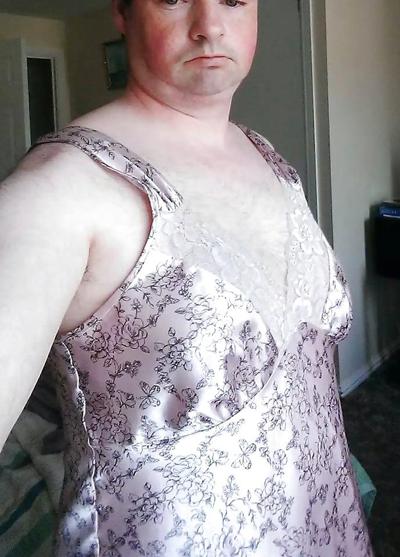 4P Sissy faggot roberta