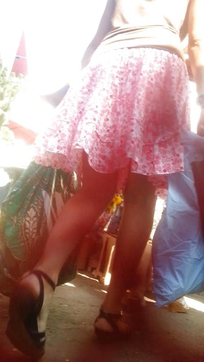25P Spy sexy mature skirt and feet romanian
