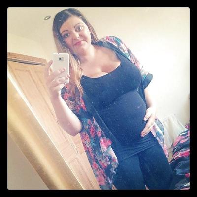 8P English Girl With Big Breasts