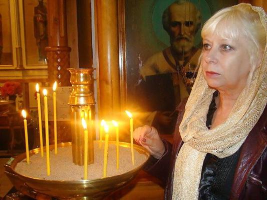 17P BUSTY Russian Amature Granny