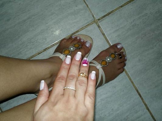 25P A goddess sexy feet