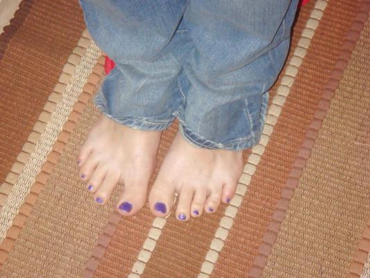 18P Wife's sexy feet, footjob, shoejob