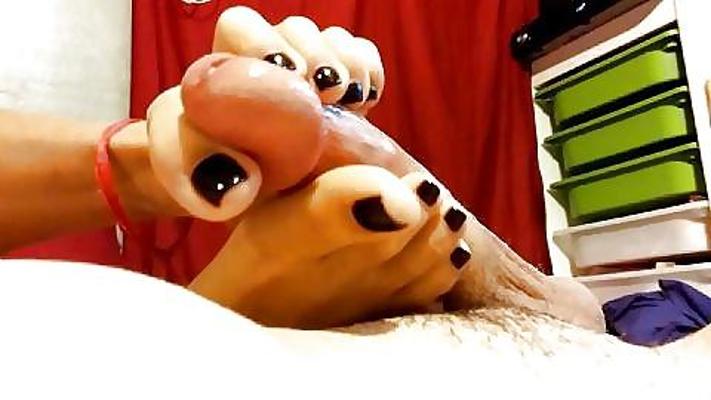 12P Footjob- Twinkle Toes #35