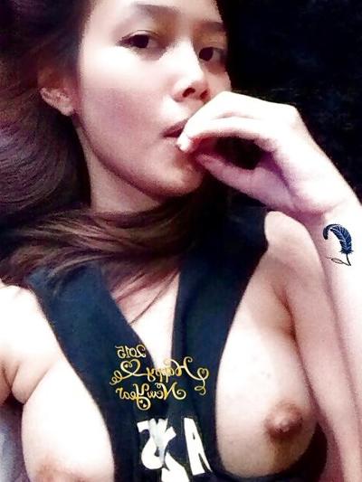 25P Pretty Indonesian girl