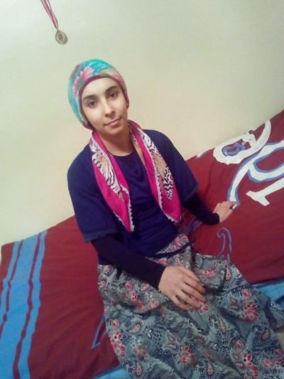 25P Turk turbanli acik azgin atesli sikilesi karilar