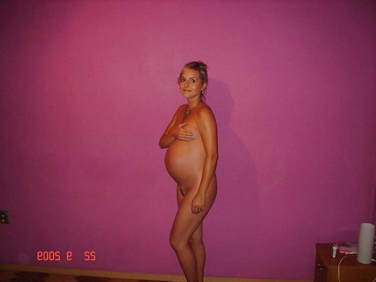 9P Pregnant hottie