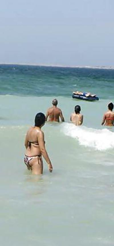 25P Spy beach summer mature romanian