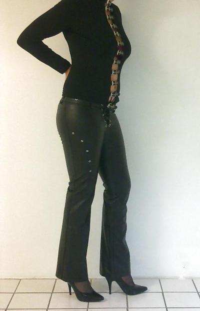 7P My leather pants cd tv sissy