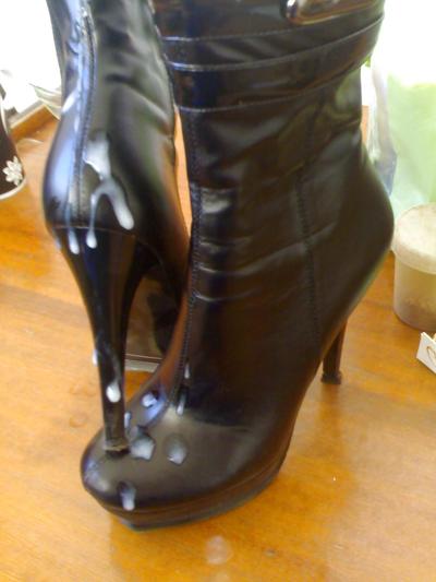 7P Fuck and cum on co-workers boots