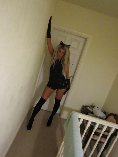 8P Lucy chav uk slut barbie bimbo