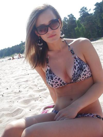 25P Estonian teens-01 party beach bra panties