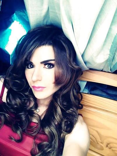 25P Cross dressed hot babes
