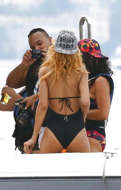 25P RIHANNA WANK FEST TEIL 2