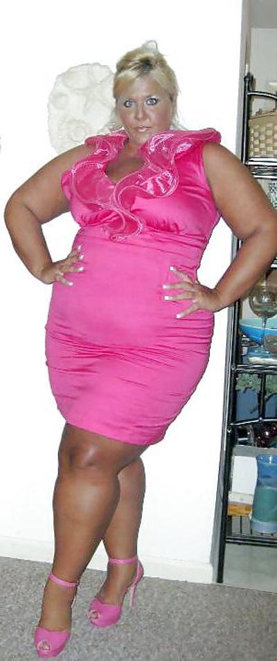 11P Sexy BBW in Pink