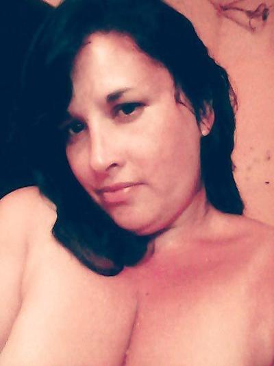 8P Mamacita caliente kiere anal