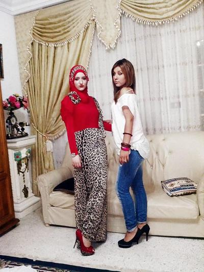 25P Beurettes Arabes en talons high heels ep5