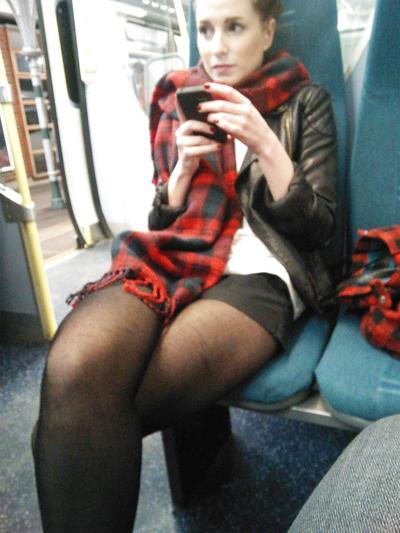 7P Londonperv の Candids 2015 - Train & Tube 1 月 vol 1
