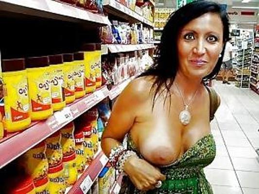 17P Nude in Supermarket or Store 8