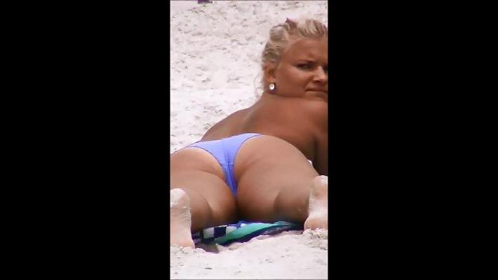 25P Candid beach ass crotches cameltoe tits