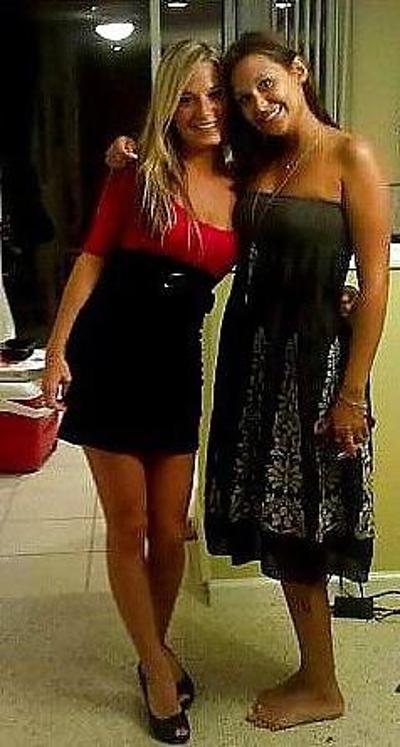 10P Yummy non-nude teens