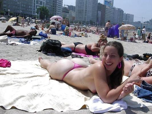 24P Épais et beau à la plage !
