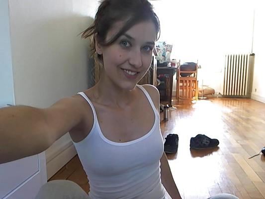 25P Nephael sexy Webcam pix (part 5)