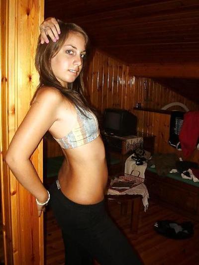 7P Greek babe NN