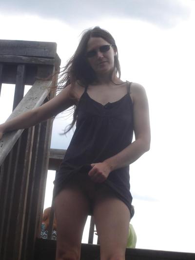 4P Cumonchantal flashing  pussy in public