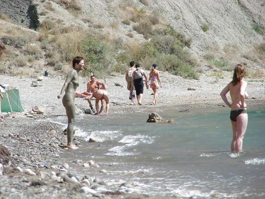 25P Naked Beach Fun