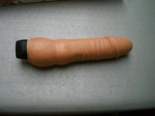 7P Geile Mutter mit riesen Vibrator