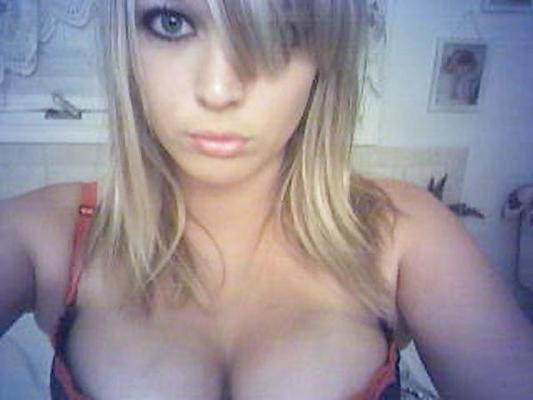 19P Big boobs