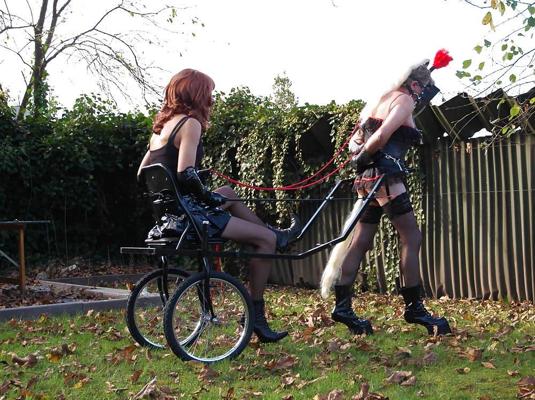 10P Slavinia-in ponyplay