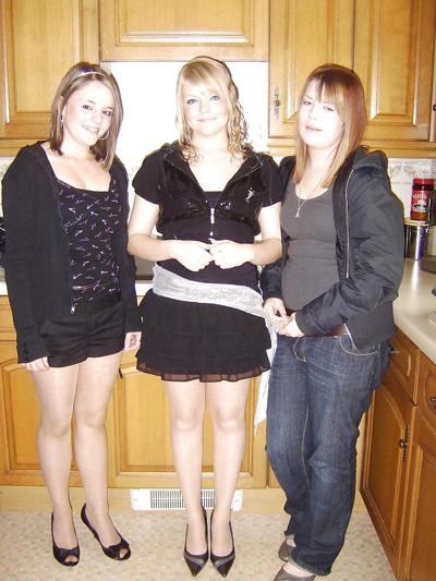 25P Candid Pantyhose Girls 2