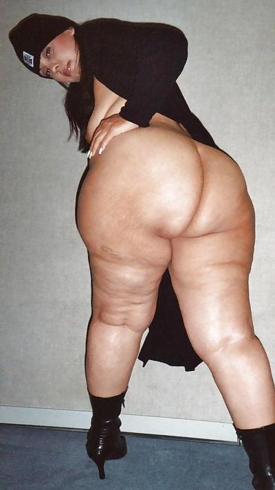 6P Amatuer Latina with a Phenominal Ass