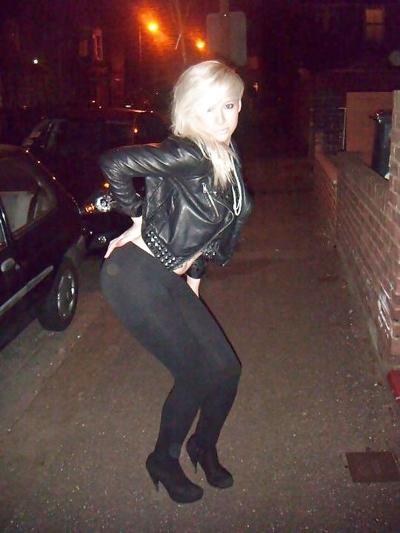 25P Slutty little bitches! dirty comments please